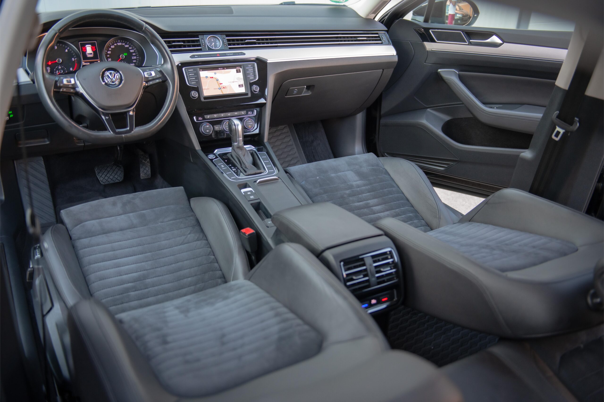🔊 VW Passat B8 Highline 2016 "Business Premium" Package ✨ Garantie INTEGRALA 2 Ani ⬆️