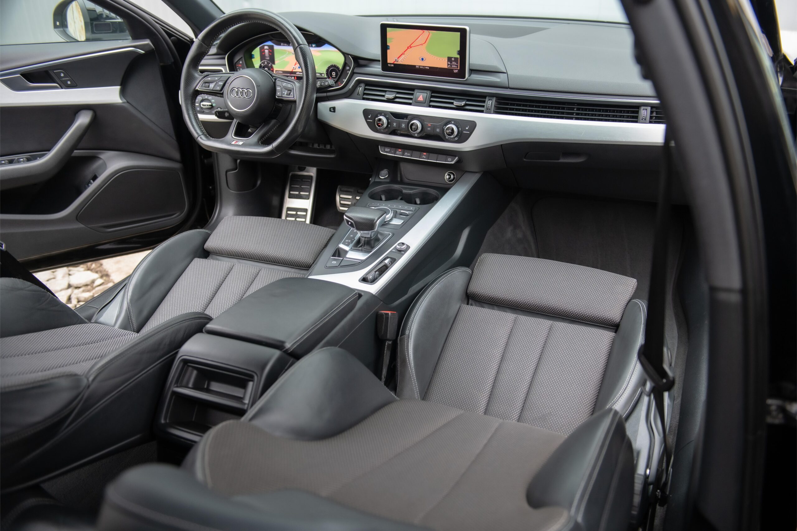 🔊 Audi A4 B9 S-Line Sport Pachet Plus✨ Garantie INTEGRALA 3 Ani ⬆️